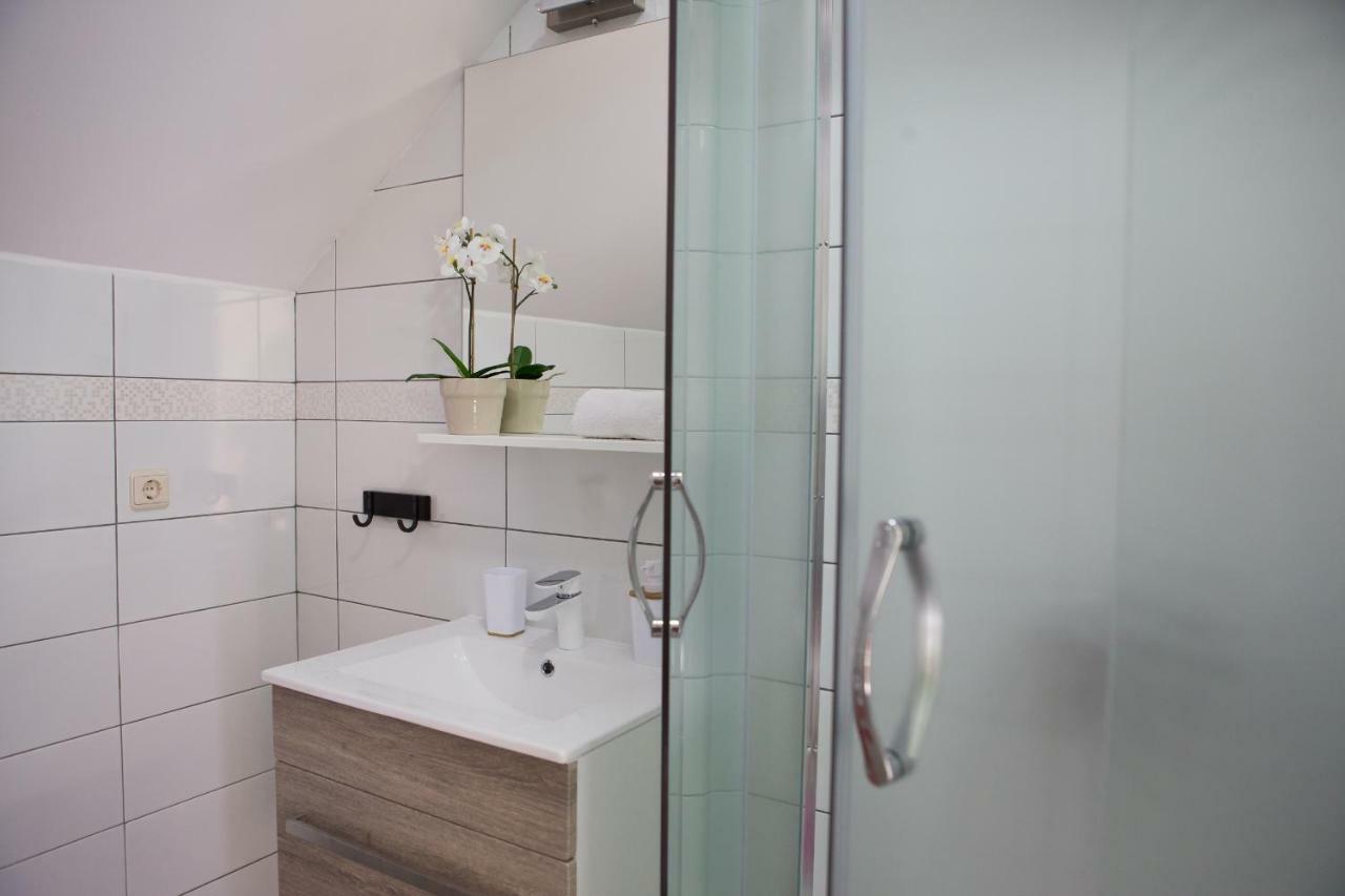 Apartment Kalimero Оточац Экстерьер фото